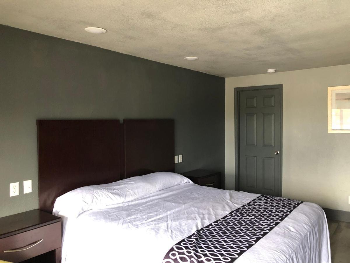 Budget Inn Valparaiso/Niceville @ Eglin Afb & Destin-Fwb Airport מראה חיצוני תמונה